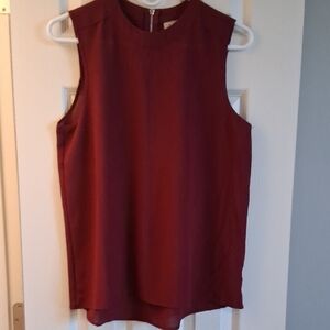 Classy Paper Crane Rich Maroon Zip Back Tank